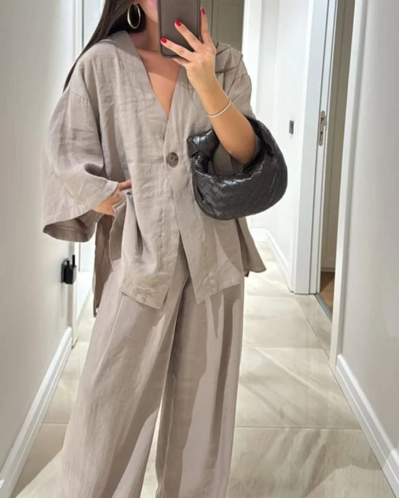 Zoe | Comfortable Flattering Two-Piece Set