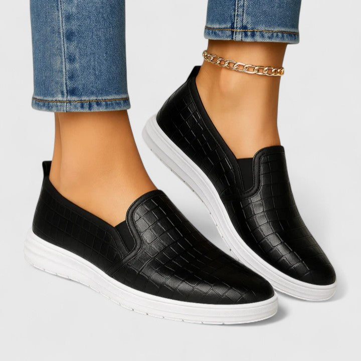 Zhielle | Supportive Style Moccasins